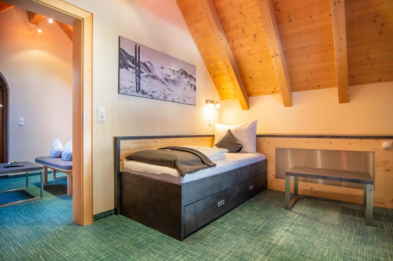 Hotel Garni Alpenhof ايشجل المظهر الخارجي الصورة