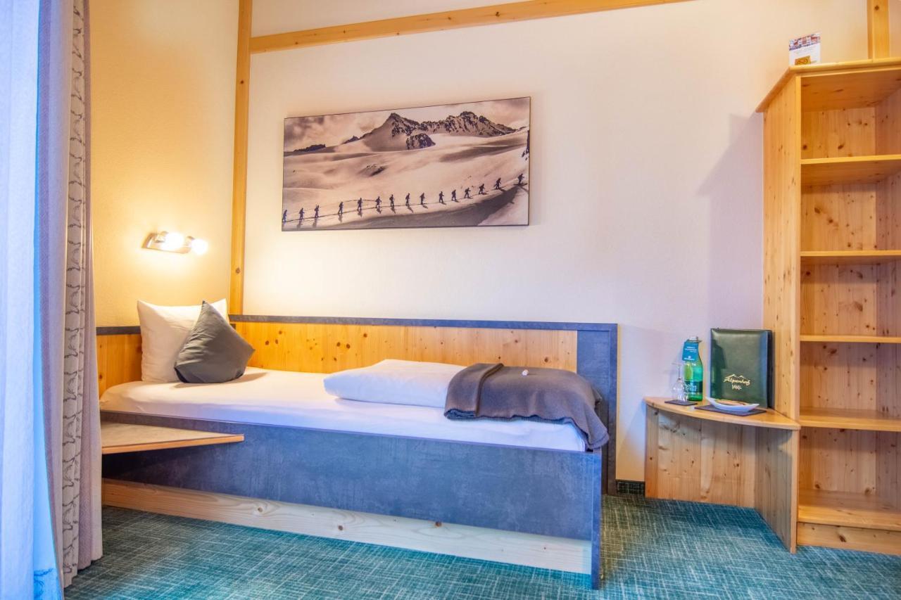 Hotel Garni Alpenhof ايشجل المظهر الخارجي الصورة