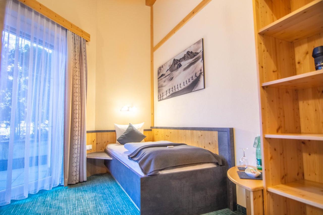 Hotel Garni Alpenhof ايشجل المظهر الخارجي الصورة