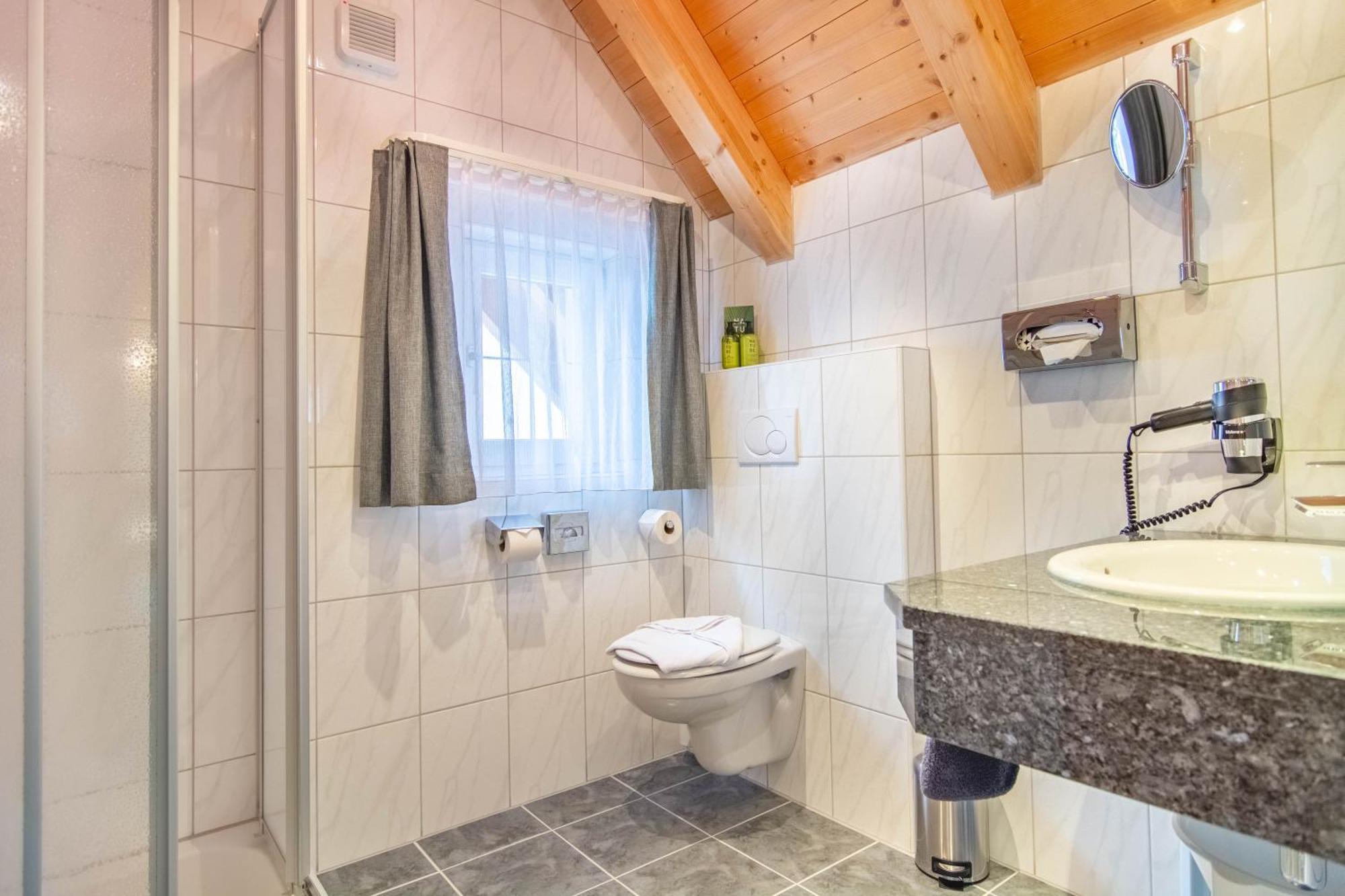 Hotel Garni Alpenhof ايشجل المظهر الخارجي الصورة
